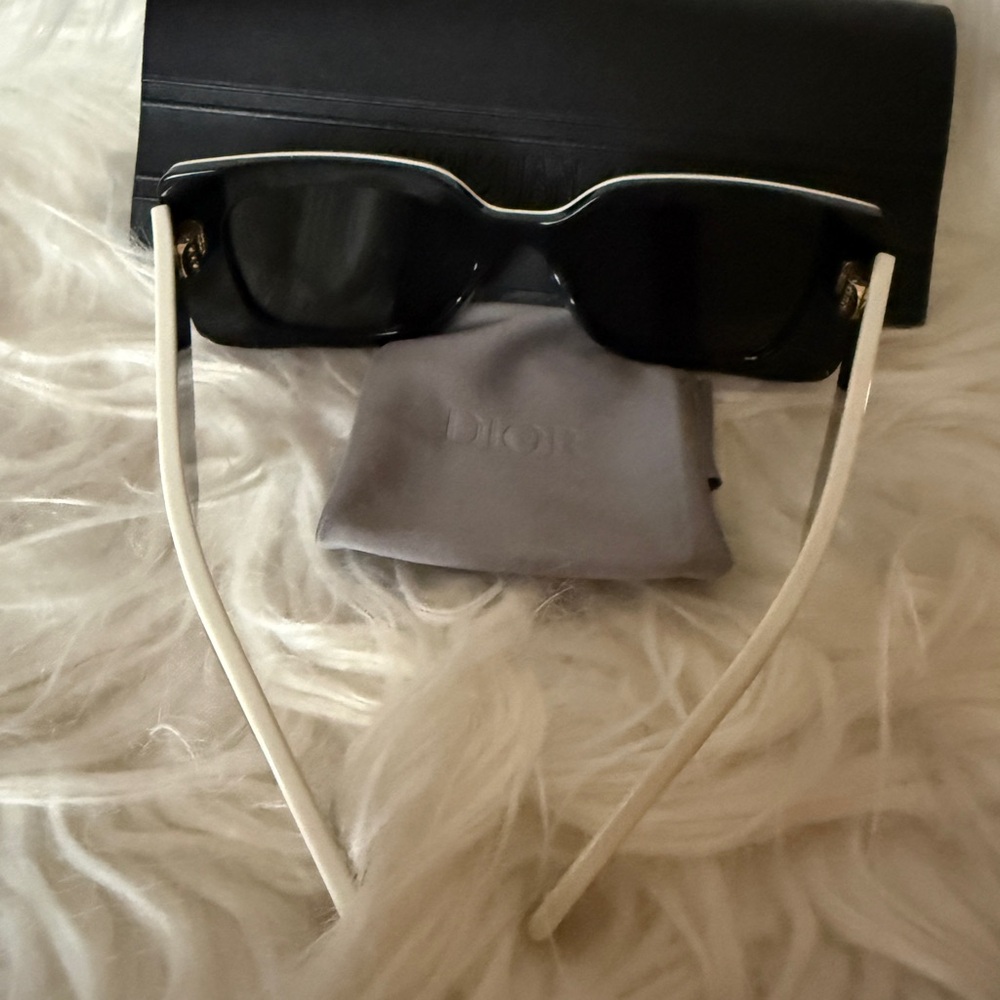 Diorpacific Black Rectangular Sunglasses - image 6
